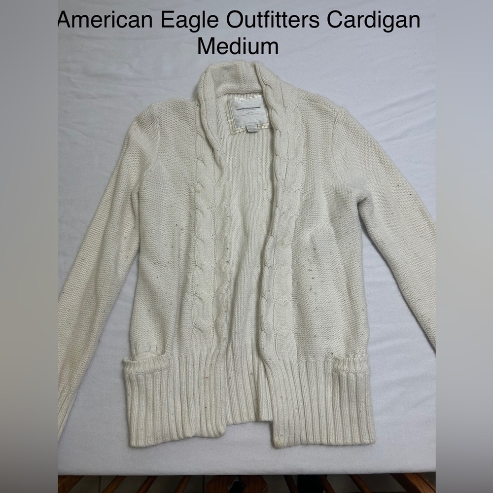 American Eagle Cardigan